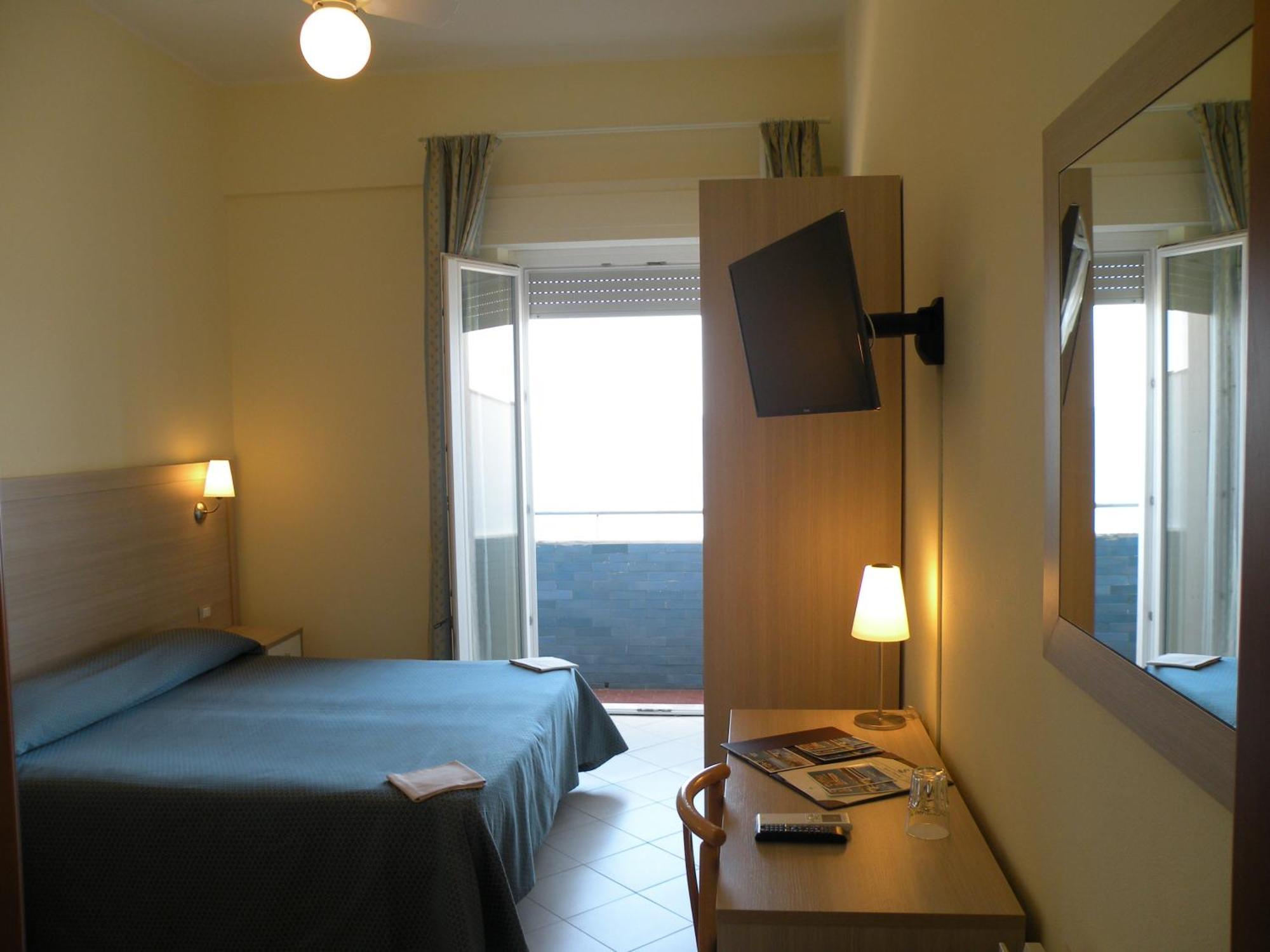 Hotel Parrini Follonica Bilik gambar