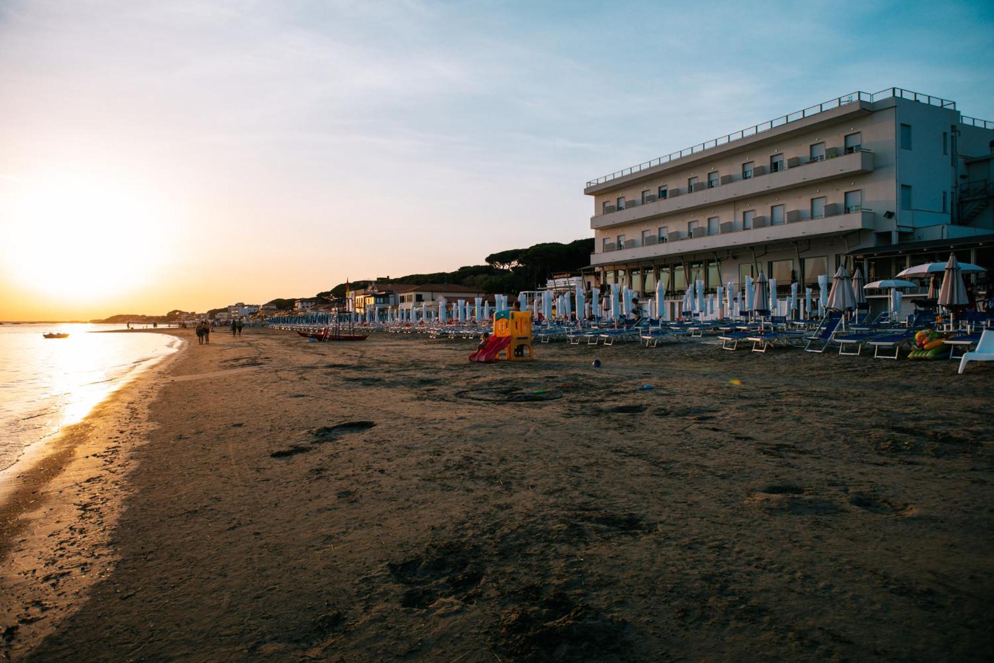 Hotel Parrini Follonica Luaran gambar