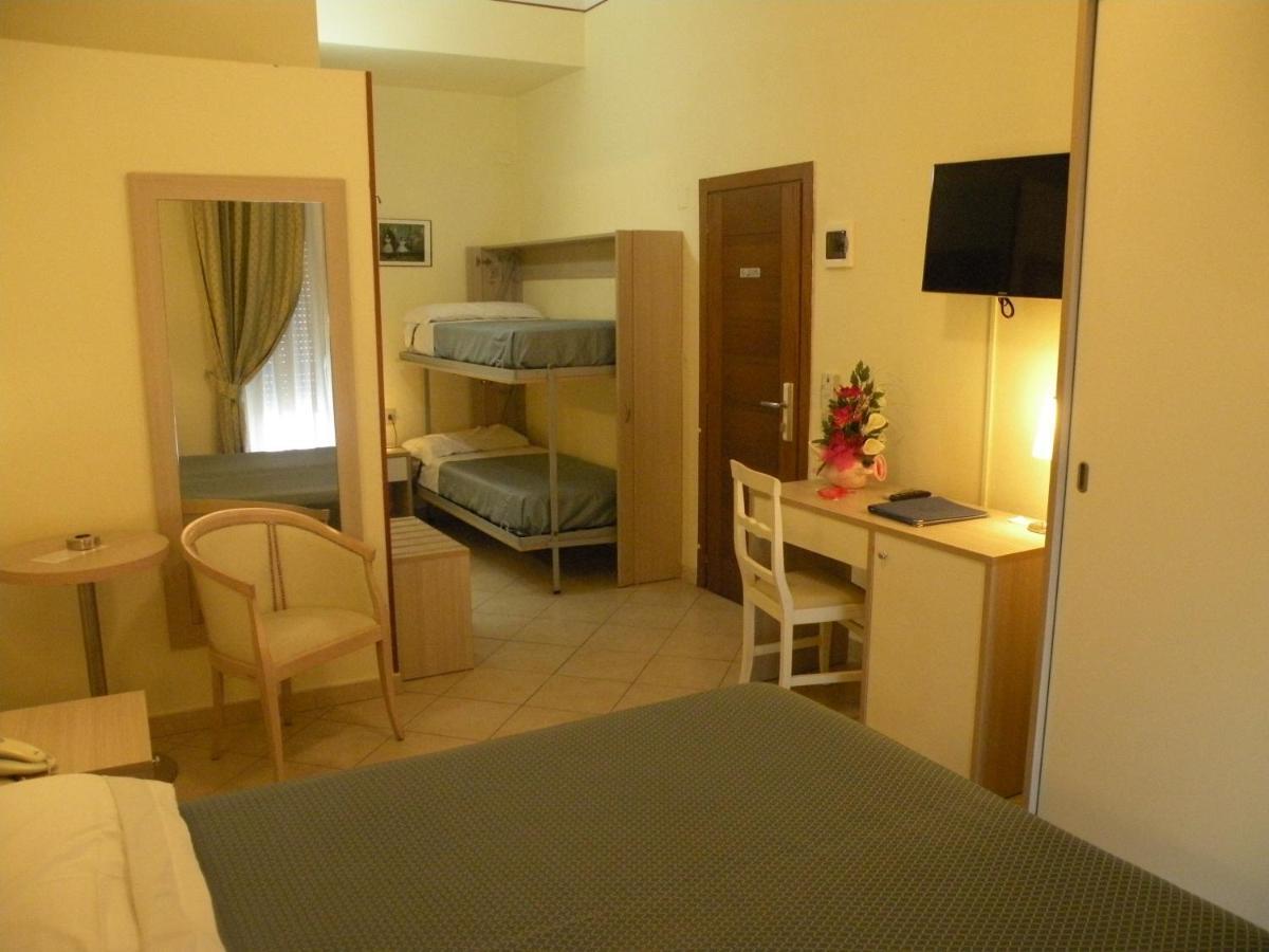 Hotel Parrini Follonica Luaran gambar