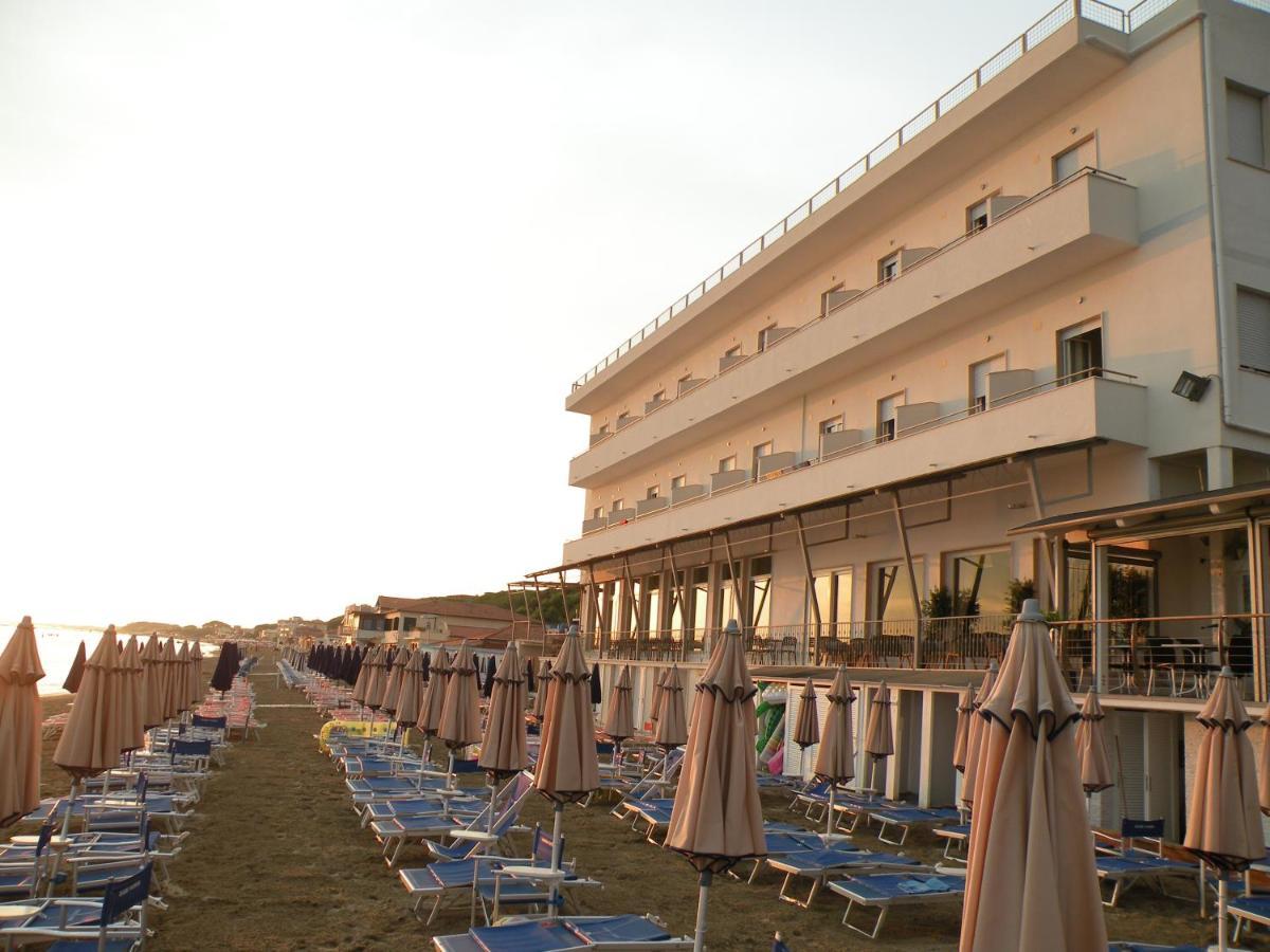 Hotel Parrini Follonica Luaran gambar